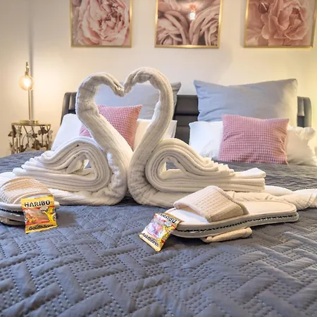 Souterrain Mit Eigenem Eingang Und Terasse Апартаменты *